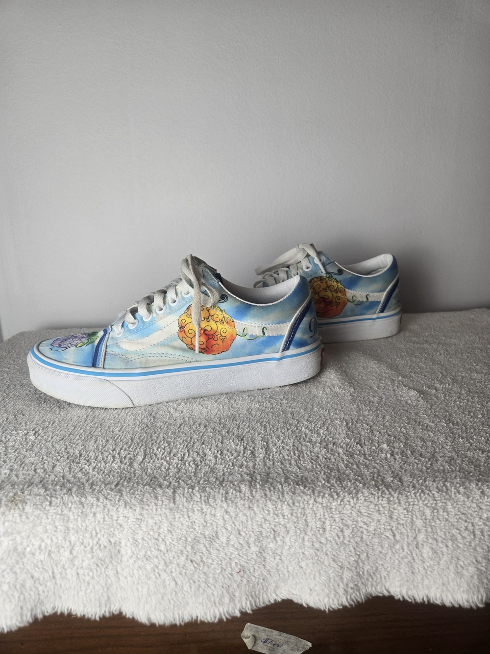Vans x One Piece "Devil Fruit" Old Skool Custom Sneakers - Picture 3 of 11